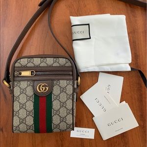 Authentic Gucci Ophidia GG Shoulder Bag. NWOT